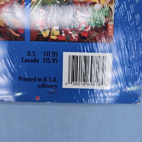 DISNEY's 1999 Calendar Mini Bean Bag CAN BE USED in 2027 The Disney Store VTG - Picture 3 of 4